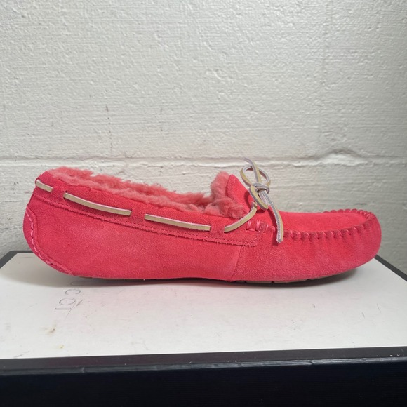 UGG Dakota 1107949 Shearling Moccasin Slipper Nantucket Coral Suede Women's 11 - Picture 2 of 11